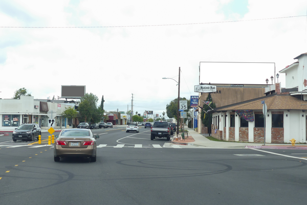 Burbank NS 100ft W/O Clybourn (NO EXT) F/E - 1