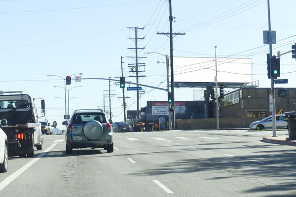 Laurel Cyn WS 120ft S/O Sherman Way (NO EXT) F/N - 1