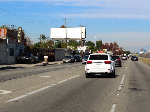 Alameda WS 15ft N/O 126th Street F/S - 2