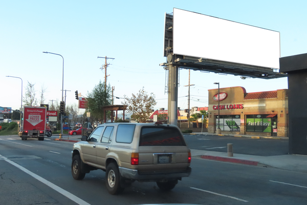 Van Nuys WS 80ft N/O Arminta (NO EXT) F/N - 1
