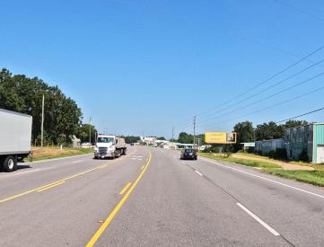 E/S HWY 59 5TH S/O CR 55
