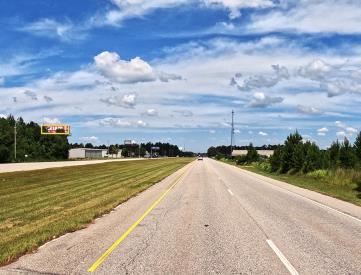 W/S Hwy 59 4th S/O Hwy 31