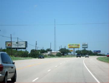 US 281 W/S .3 MI S/O FM 1855