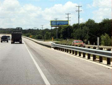 S/S I-10 2 MI W/O CAMP BULLIS RD.