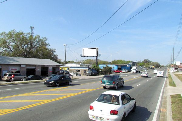 Oakridge Rd SS 0.1mi W/O Orange Ave F/E -