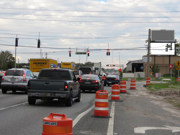 John Young Pkwy ES 210ft N/O Silver Star Rd F/S - Bottom
