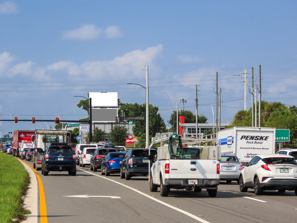 John Young Pkwy ES 210ft N/O Silver Star Rd F/S - Top