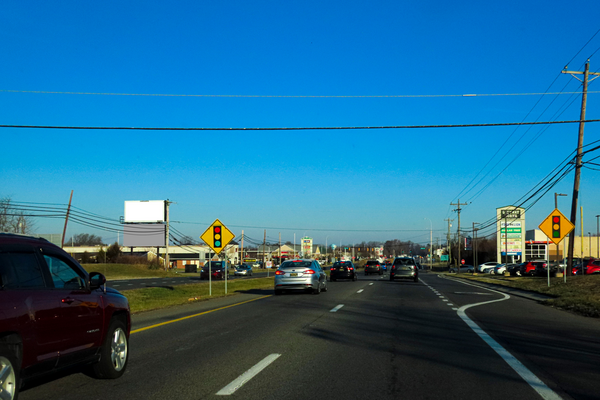 US 13 Dupont Hwy WS 200ft S/O SR 1 South Smyrna F/S - 1