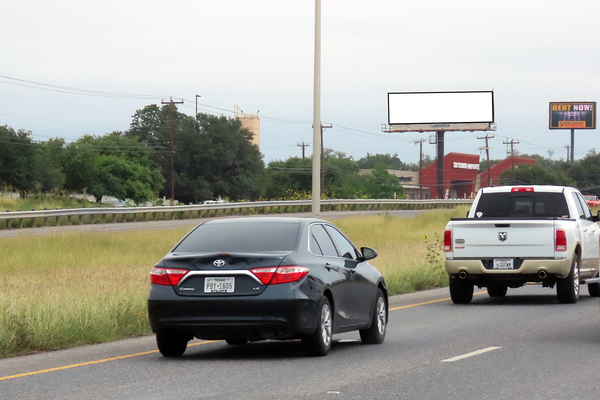 Loop 1604 WS 0.9mi N/O Culebra F/S - 1