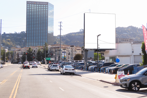 Cahuenga WS 265ft N/O Lankershim Bl     CCP (NO EXT) F/N - 1