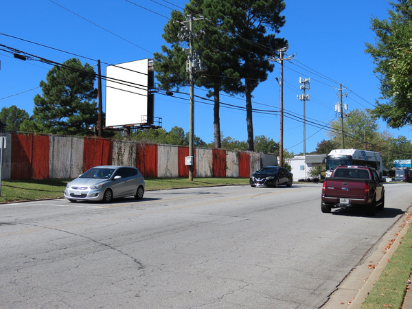 North Peachtree WS 230ft N/O Peachtree Blvd (Industrial) F/S - 1