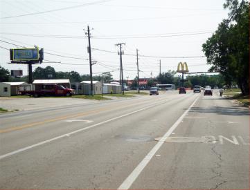 W/S Beal Pkwy @ Green Acres Rd F/W