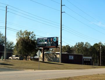 E/S ROSS CLARK CIRCLE 300' W/O BLISSETT DR F/N