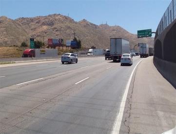 I-215/HWY 60 .18 MI W/O CENTRAL AVENUE
