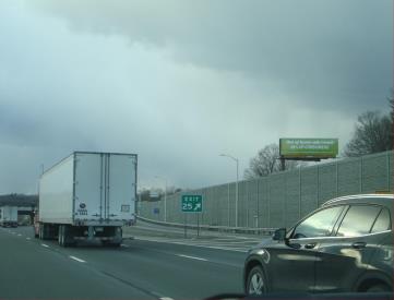 I-84 @ 2714 E. MAIN @ EXIT 25 NS, WBY