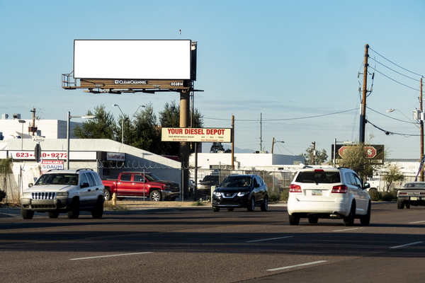 19th Ave WS 0.3mi N/O Deer Valley Rd F/S - 2