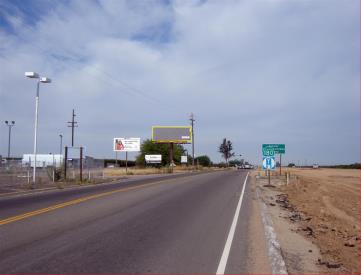 SL KINGS CANYON RD 500' W/O ACADEMY