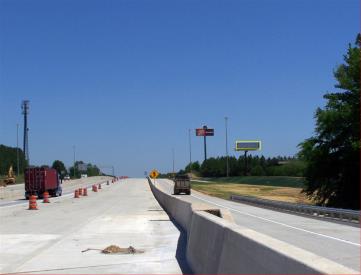 I-85 N/O EXIT 47( HWY 34 )ES/FS TRIV.