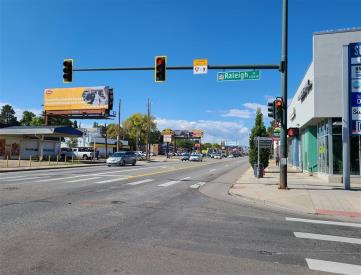 422O W COLFAX AVE 300' E/O STUART SS EF