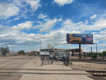 EASTSIDE OF QUEBEC SOUTH OF I-70 ES SF