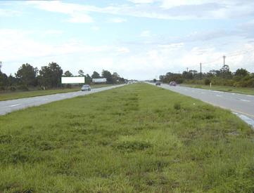 US 41 .2 MI S/O VENICE ESTATES BL. NS/EB