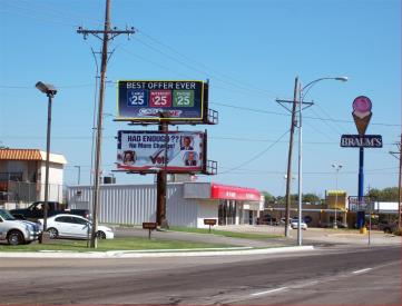 CEDAR STREET WS N/O BULLDOG BLVD BORGER