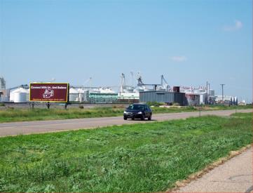 HWY 60 EAST SS 900'W/O FM 2943 HEREFORD