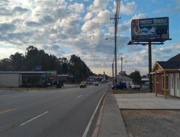 W/S 1013 N GLENWOOD AVE N/F