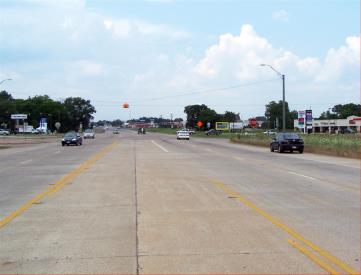 E/S LOOP 304E, .1 N/O SH 7 F/S (LEFT)