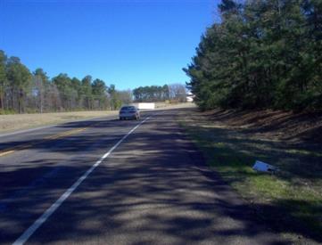 N/S LOOP 304N, .6  E/O  287 F/W