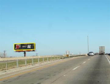 I-35 .7 MI N/O FM-3163, W/S