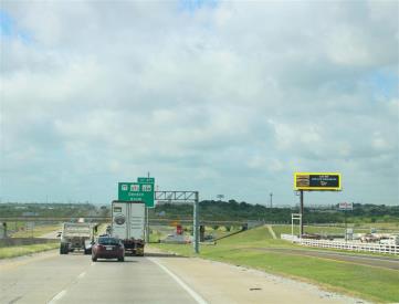 I-35 AT GANZER RD, W/S