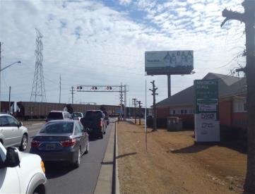 AVALON AVE SL .2 MI E/O KING FW