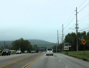 MOORES MILL WL 10' S/O CHASE RD FN