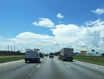 N/S I-4 .6 MI. E/O 33 W/B