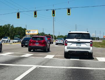 W/S US 27 .9 MI N/O I-4 N/B