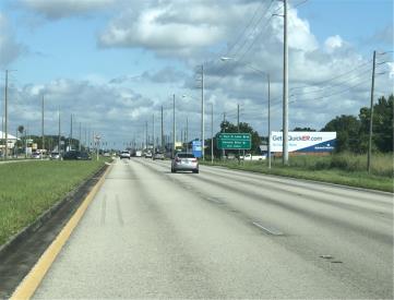 E/S US 27 400 YDS S/O SUN N LAKES N/B
