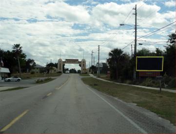 W/S NE DIXIE HWY 500' N/O ARCH ST S/B