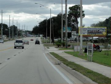 W/S US 17 1 MI. S/O 92 S/B