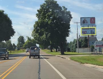 W/S M-66 1.5 MI S/O DAVID HWY F/N BOT
