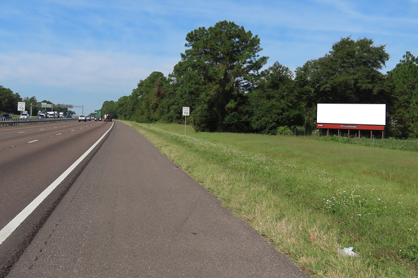 I-10 NS 0.6mi W/O Hammond Blvd F/E