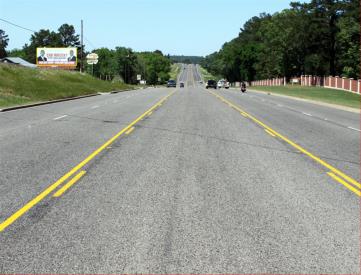SH 155 WS 1.5 MI NO US 175 FS FRANKSTON