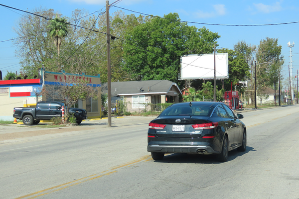 Harrisburg SS 260ft E/O 77th F/E - 1