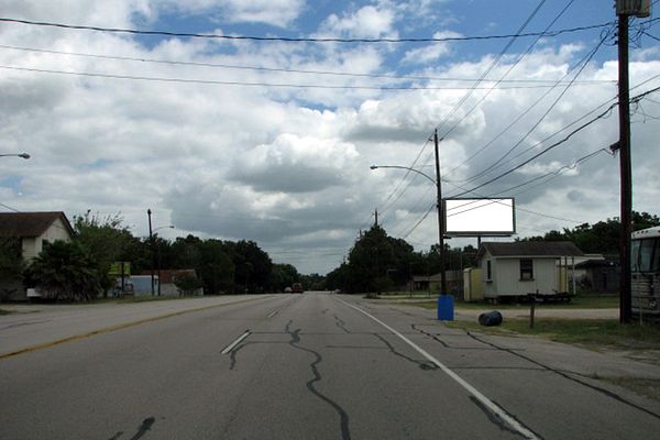 Bayway ES 480ft N/O North F/S - 2