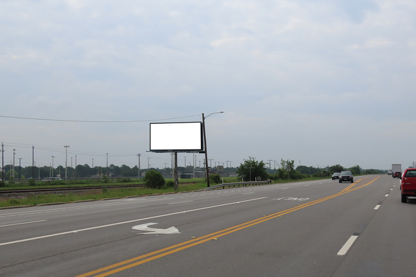 Hwy 3 ES 300ft S/O FM 2351 F/N - 1