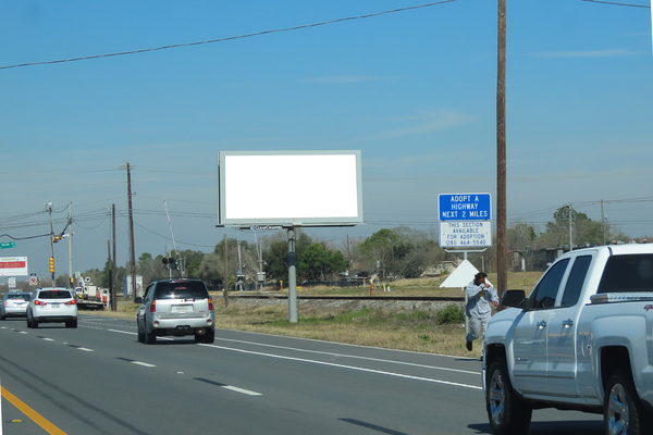 Hwy 3 ES 280ft S/O El Dorado F/S - 2