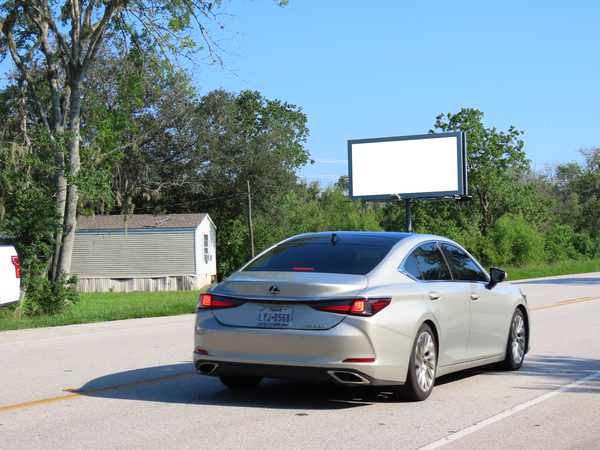 FM 521 WS 9mi S/O Hwy 288 F/S - 1