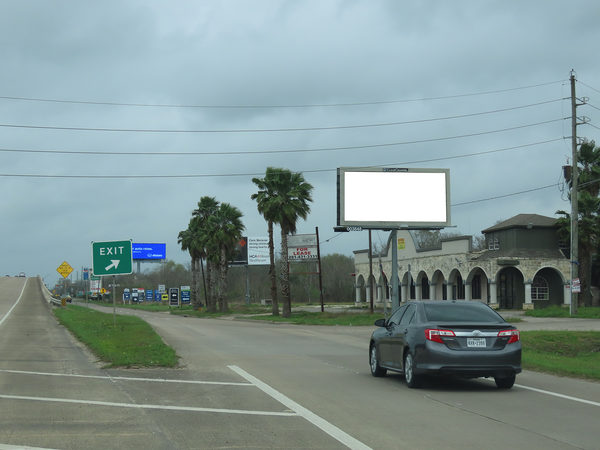 Hwy 6 NS 864ft E/O FM 521 F/E - 2