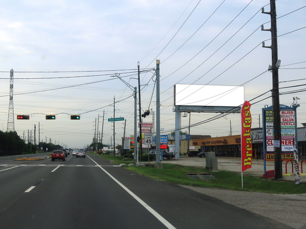 FM 1092 WS 200ft N/O Summer Park F/N - 2