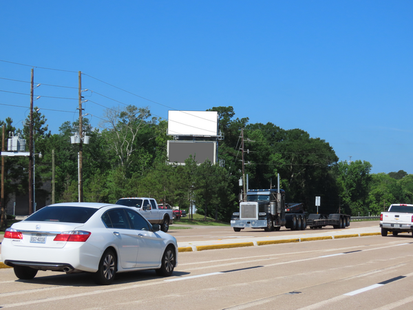 Hwy 105 SS 0.4mi E/O Sapp F/E - 1